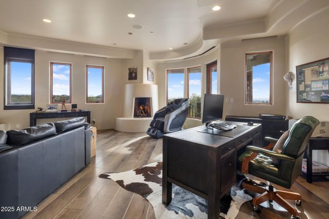 11105 E TAMARISK Way, Scottsdale, AZ 85262