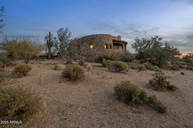 11105 E TAMARISK Way, Scottsdale, AZ 85262