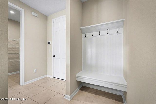 1009 OAKLAND HILLS Avenue, Middleburg, FL 32068