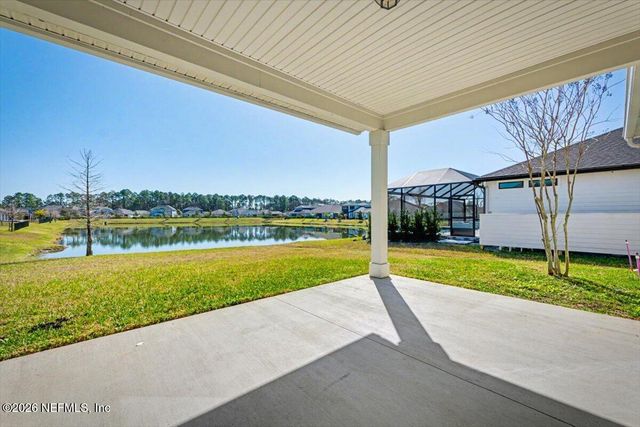 1009 OAKLAND HILLS Avenue, Middleburg, FL 32068