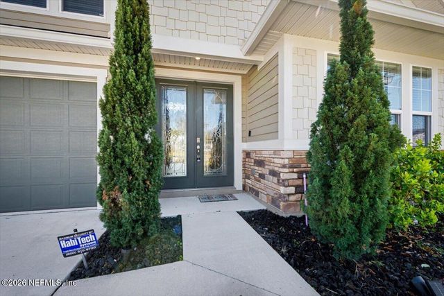 1009 OAKLAND HILLS Avenue, Middleburg, FL 32068