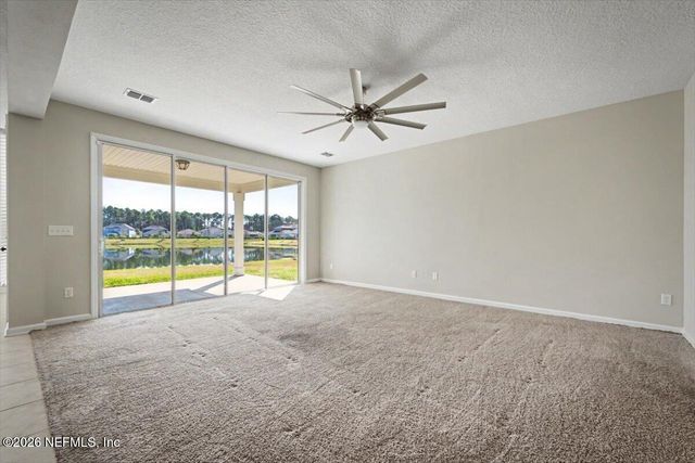 1009 OAKLAND HILLS Avenue, Middleburg, FL 32068