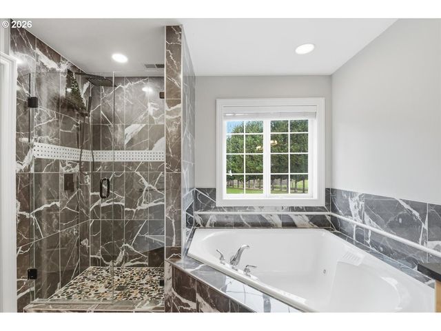 14804 Ne 117TH Cir, Vancouver, WA 98682