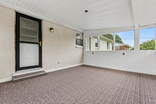 103 Sand Hill Church Road, Irvine, KY 40336