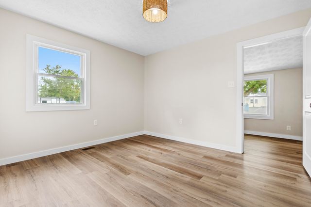 103 Sand Hill Church Road, Irvine, KY 40336