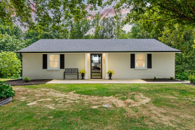 103 Sand Hill Church Road, Irvine, KY 40336