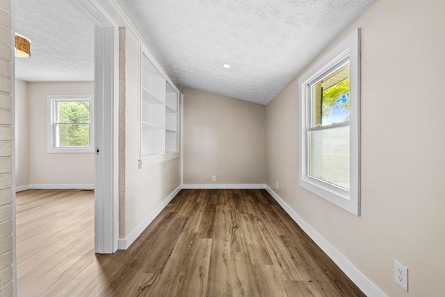 103 Sand Hill Church Road, Irvine, KY 40336