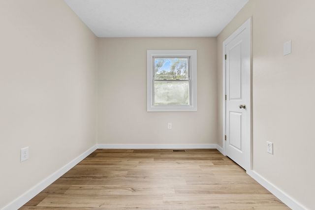 103 Sand Hill Church Road, Irvine, KY 40336