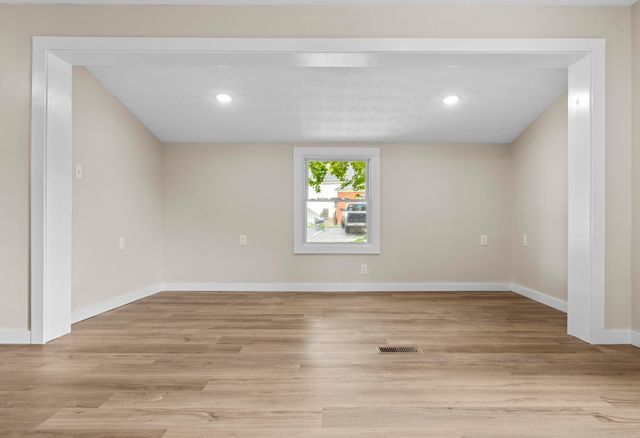 103 Sand Hill Church Road, Irvine, KY 40336