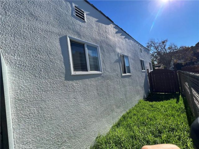 1855 W 68th, Los Angeles, CA 90047