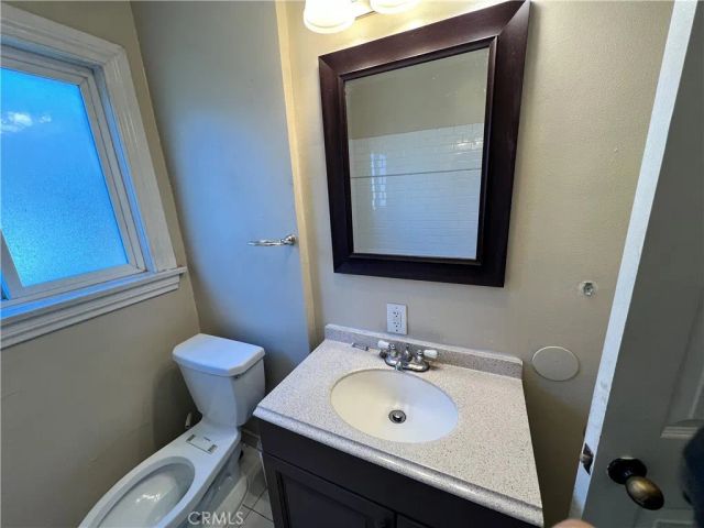 1855 W 68th, Los Angeles, CA 90047