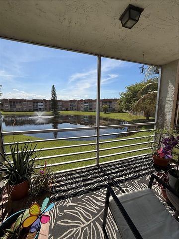9800 Sunrise Lakes Blvd 202, Sunrise, FL 33322