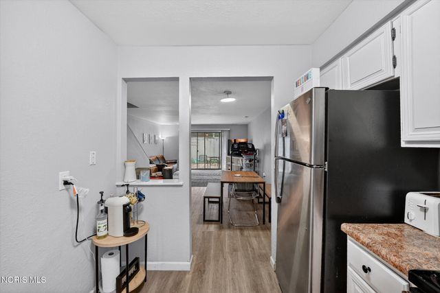 2564 W Village Drive, Toledo, OH 43614