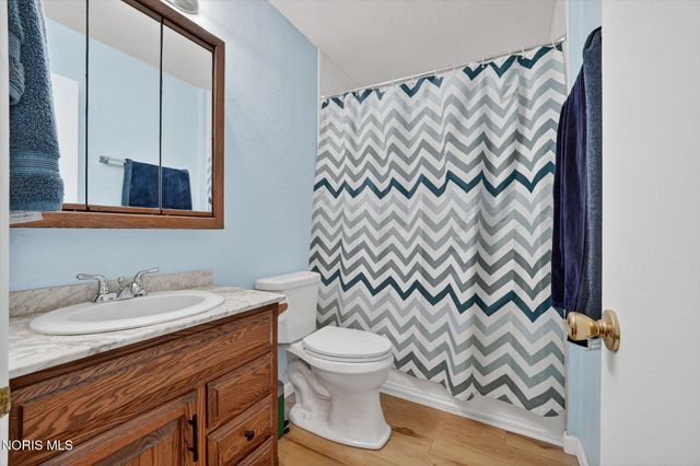 2564 W Village Drive, Toledo, OH 43614