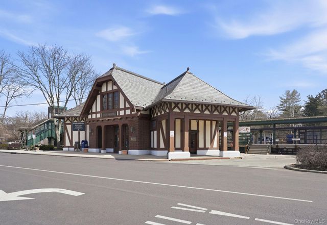 80 E Hartsdale Avenue 518, Hartsdale, NY 10530