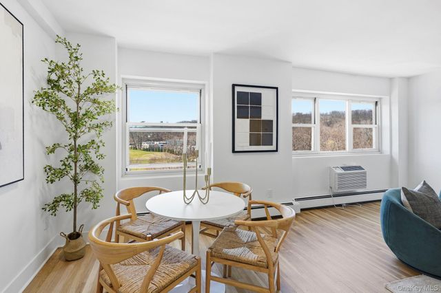 80 E Hartsdale Avenue 518, Hartsdale, NY 10530