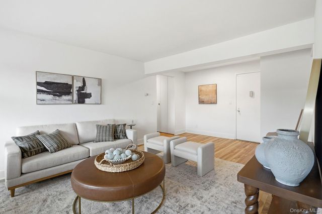 80 E Hartsdale Avenue 518, Hartsdale, NY 10530