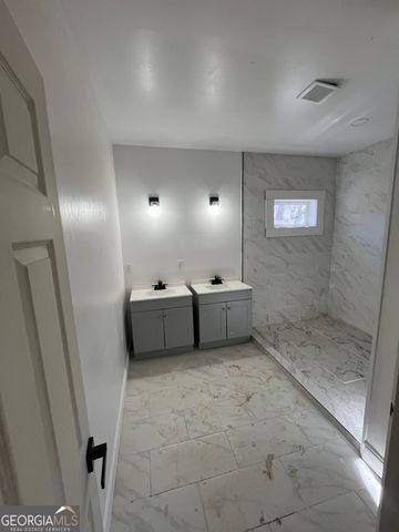 7 Charleston Avenue SE, Atlanta, GA 30315