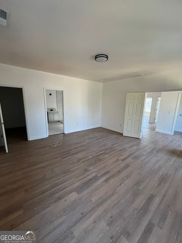 7 Charleston Avenue SE, Atlanta, GA 30315