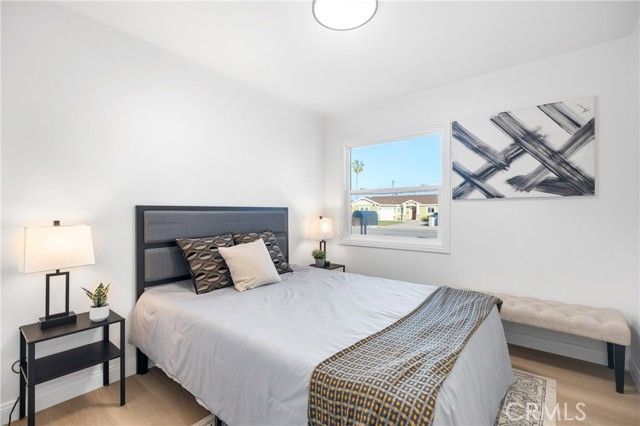 17391 Meer Circle, Huntington Beach, CA 92647