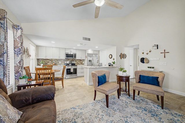 852 E MORNINGSIDE Drive, Phoenix, AZ 85022