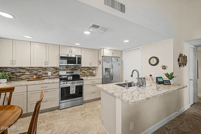 852 E MORNINGSIDE Drive, Phoenix, AZ 85022