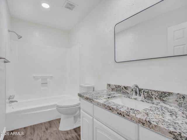 10530 W CALLE DEL SOL --, Phoenix, AZ 85037