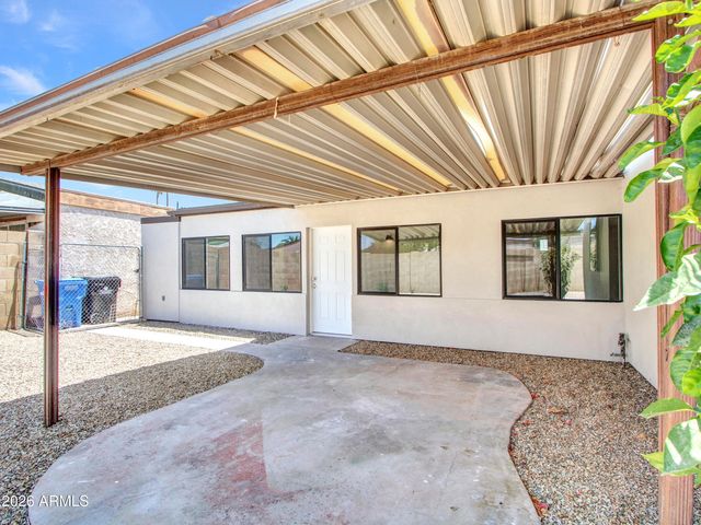 10530 W CALLE DEL SOL --, Phoenix, AZ 85037
