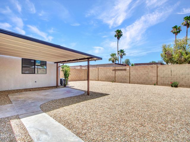 10530 W CALLE DEL SOL --, Phoenix, AZ 85037