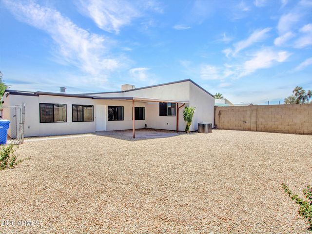 10530 W CALLE DEL SOL --, Phoenix, AZ 85037