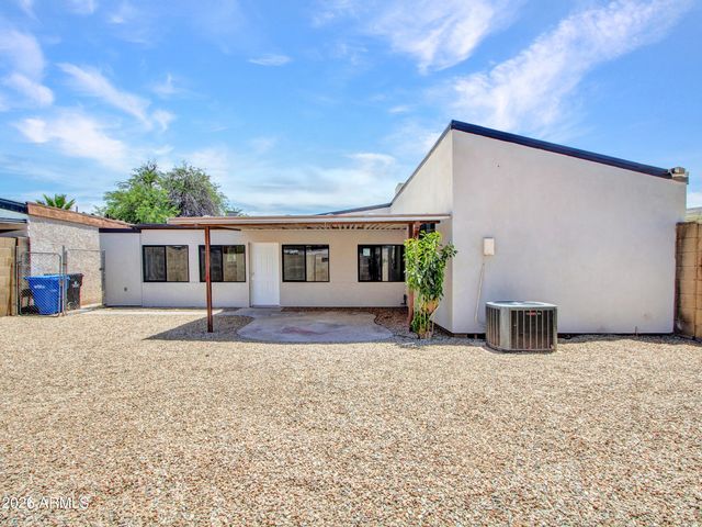 10530 W CALLE DEL SOL --, Phoenix, AZ 85037