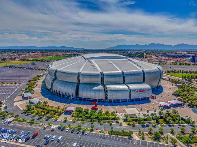 10530 W CALLE DEL SOL --, Phoenix, AZ 85037