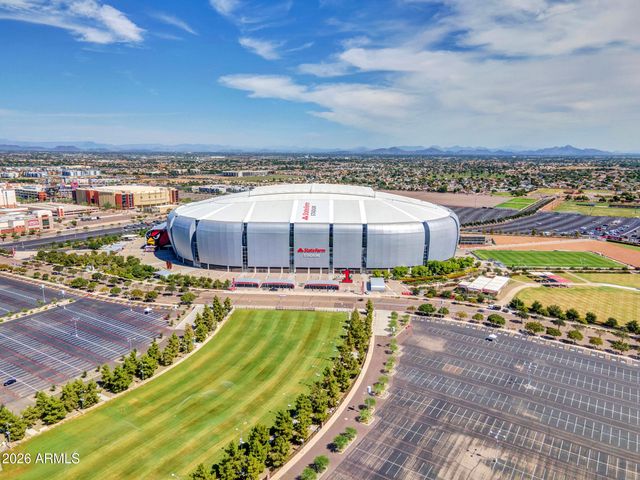 10530 W CALLE DEL SOL --, Phoenix, AZ 85037