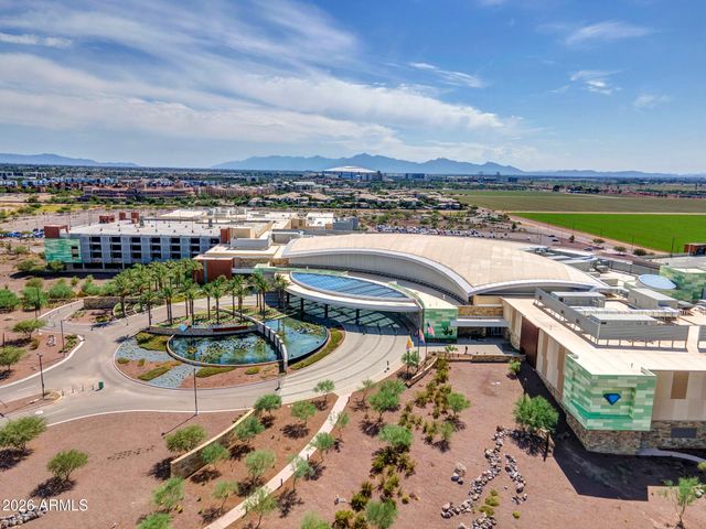 10530 W CALLE DEL SOL --, Phoenix, AZ 85037