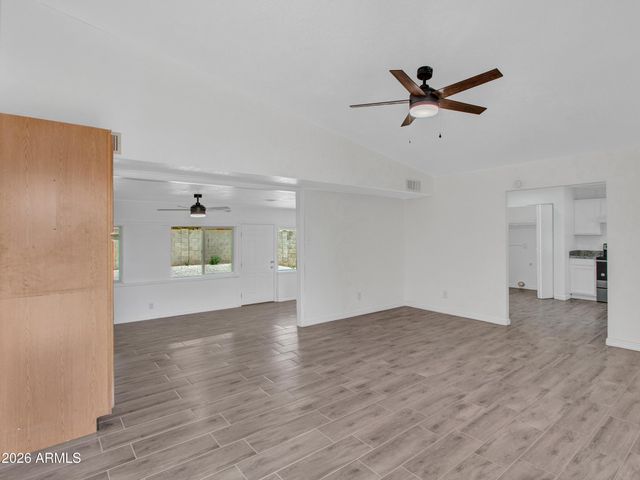 10530 W CALLE DEL SOL --, Phoenix, AZ 85037
