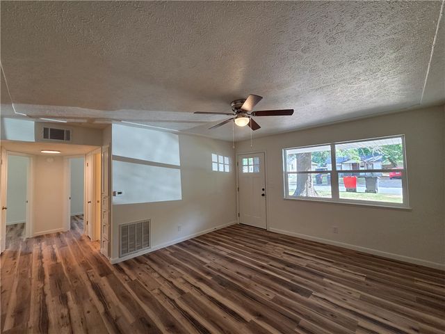 404 Hart Avenue, Springdale, AR 72764