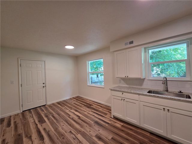 404 Hart Avenue, Springdale, AR 72764