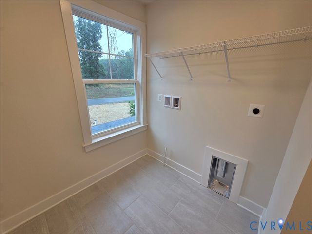 310 Fairview Dr, Mineral, VA 23117