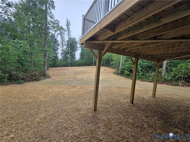 310 Fairview Dr, Mineral, VA 23117