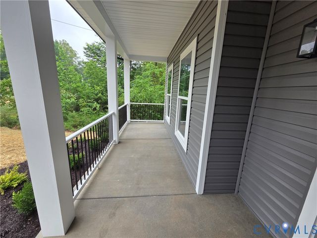 310 Fairview Dr, Mineral, VA 23117