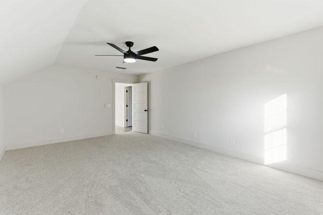 701 Rocky Ridge Cir, La Vergne, TN 37086