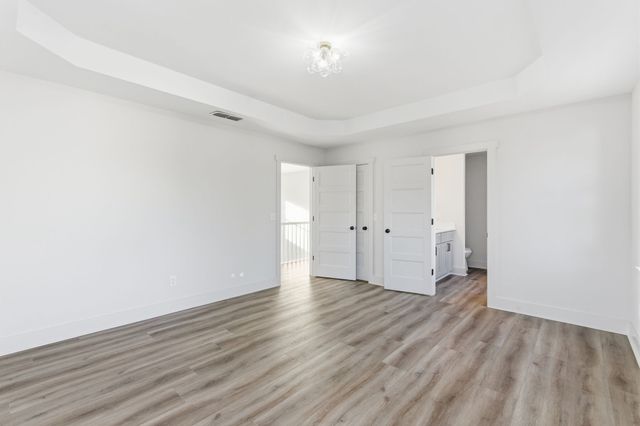 701 Rocky Ridge Cir, La Vergne, TN 37086