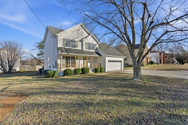 701 Rocky Ridge Cir, La Vergne, TN 37086
