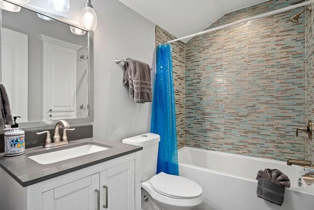 146 Villa Pamplona Dr, Port Aransas, TX 78373