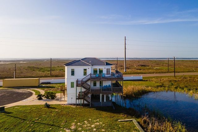 146 Villa Pamplona Dr, Port Aransas, TX 78373