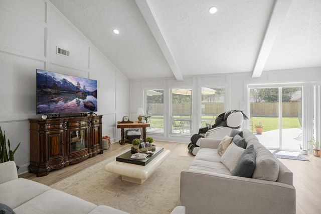 1006 Castle Hill Trail, Houston, TX 77339