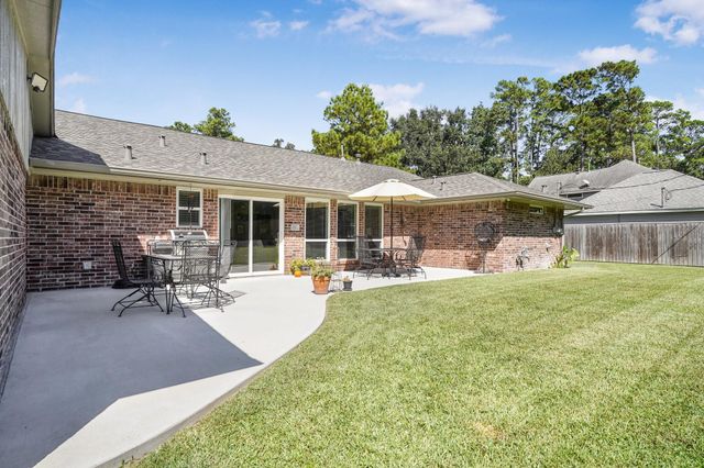1006 Castle Hill Trail, Houston, TX 77339