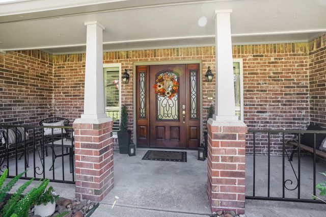 1006 Castle Hill Trail, Houston, TX 77339