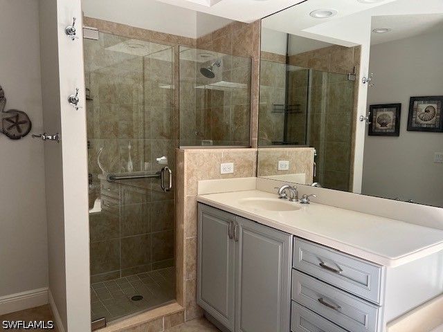 7842 Hawthorne DR 1703, Naples, FL 34113