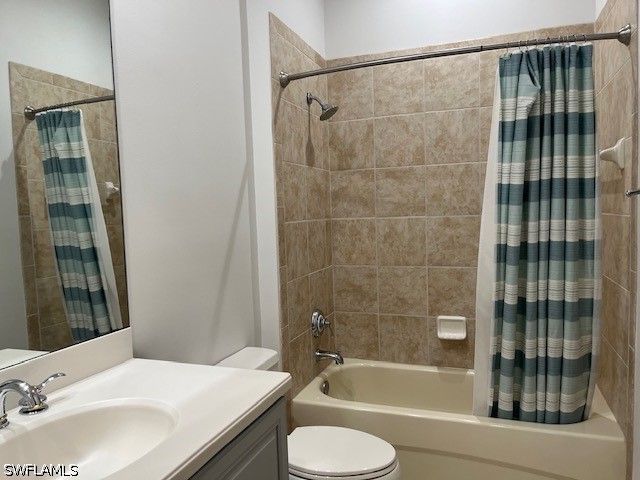 7842 Hawthorne DR 1703, Naples, FL 34113